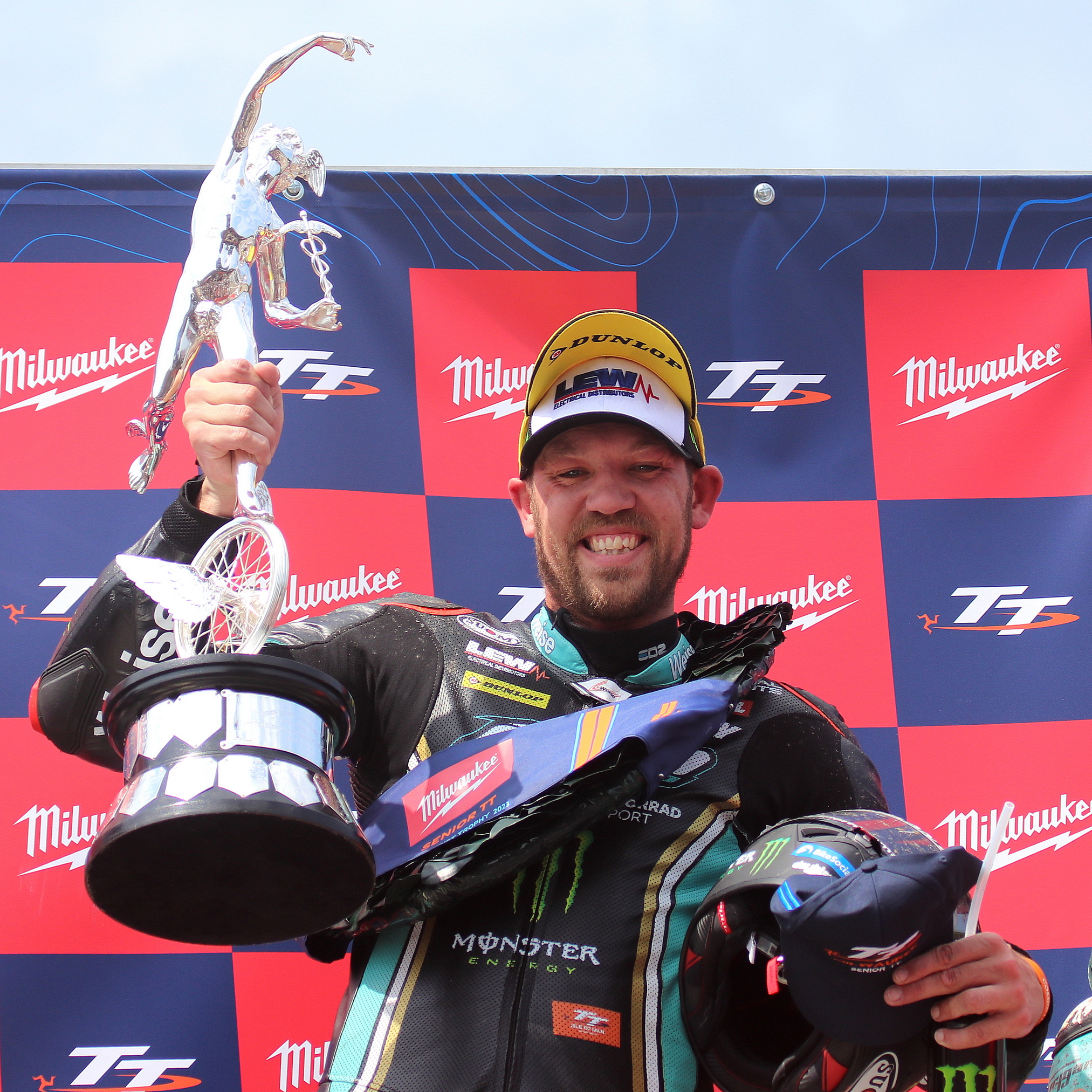 Isle of Man TT 2026 LIVE: Delay to start of penultimate day of racing