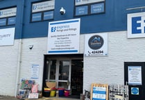 Hardware business to close