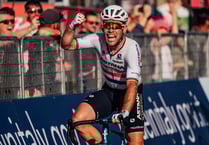 Cav confirmed for Tour de France