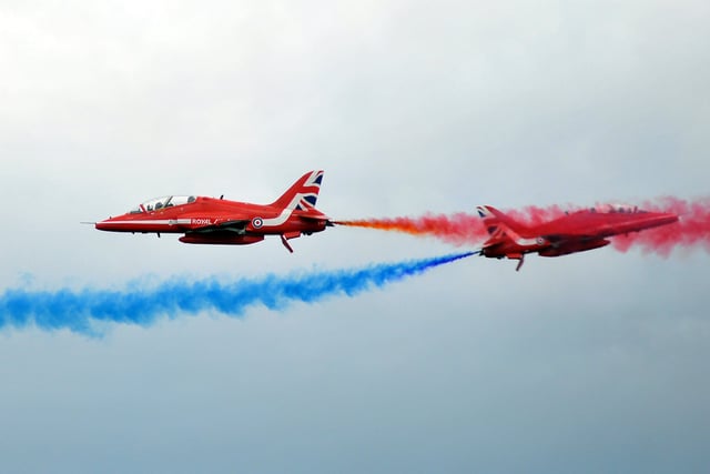 Isle of Man TT organisers issue Red Arrows display update amid changes