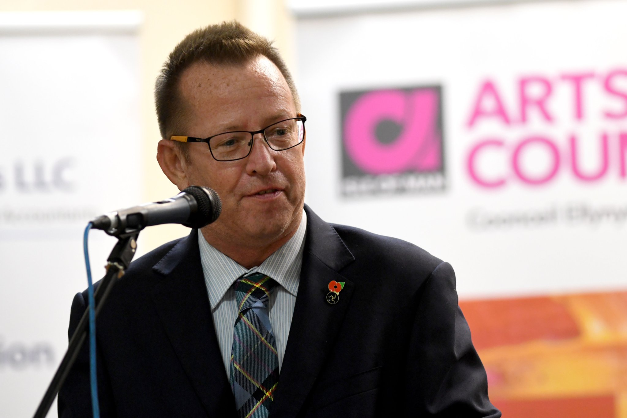 Last bank to shut in town a 'kick in the teeth'