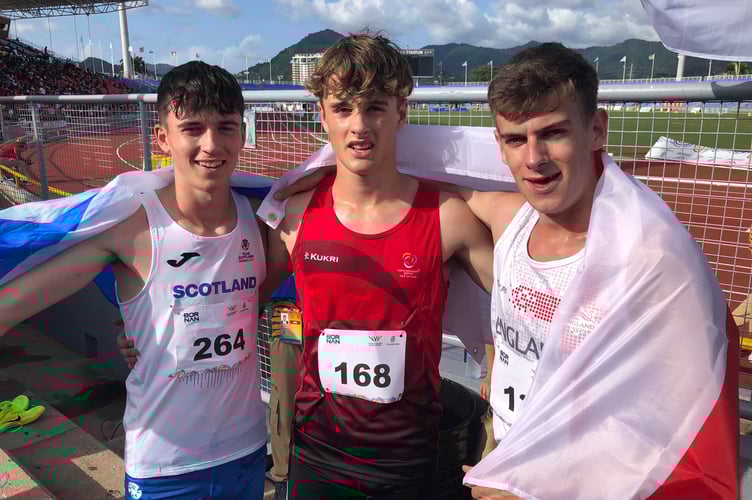Jack Kinrade (centre) with Scotland's Caleb McLeod (left) and England's Miles Waterworth