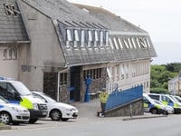 Police issue warning amid reports of 'cold-calling for odd jobs'