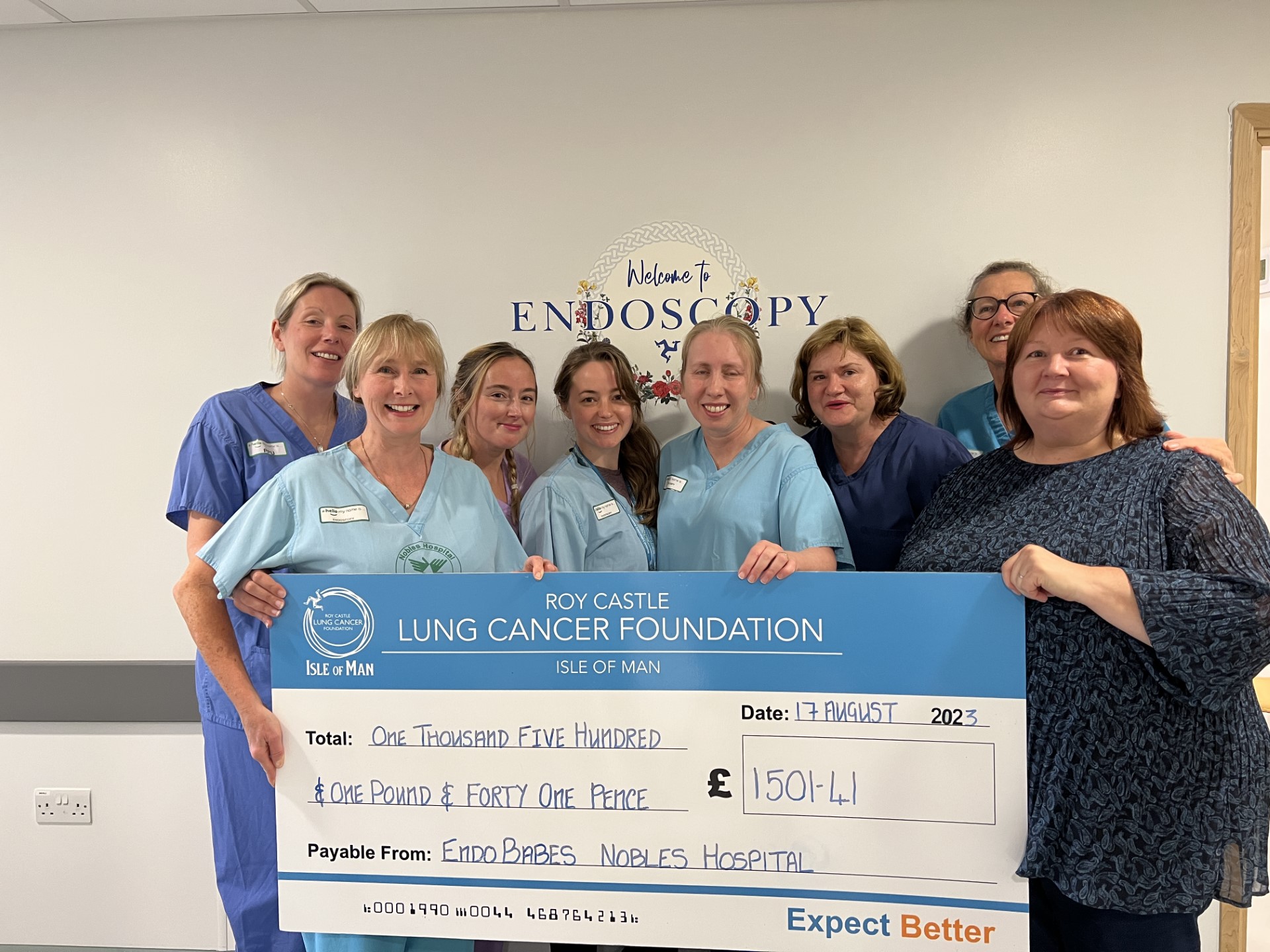 Nurses raise funds for lung cancer charity