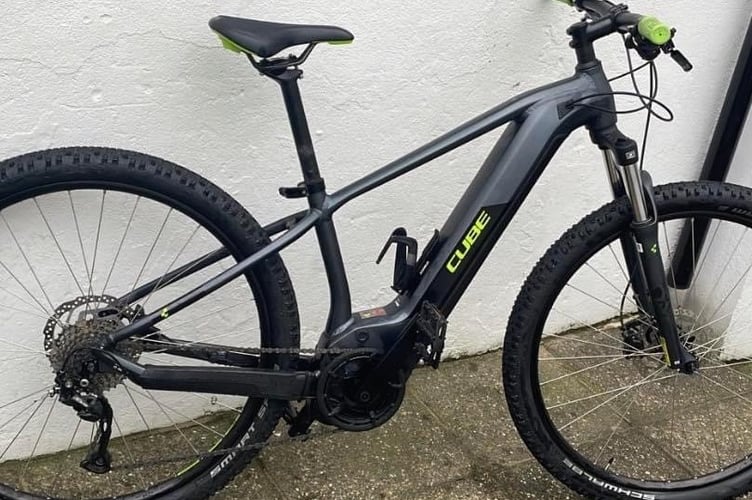 Stolen Cube e-bike