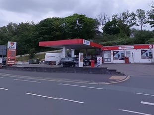 Teen driver fined £1,160 after dangerous driving incidents