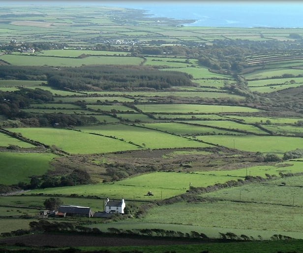 Commissioners want national park status for areas on the island