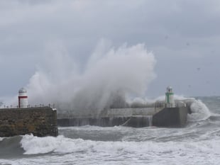 Amber weather warning issued tonight amid Storm Ashley