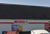 Man barged out of Spar without paying for beer and smokes