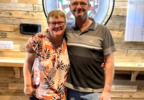 Kelly and Howland clinch Masters darts titles at the Rosemount