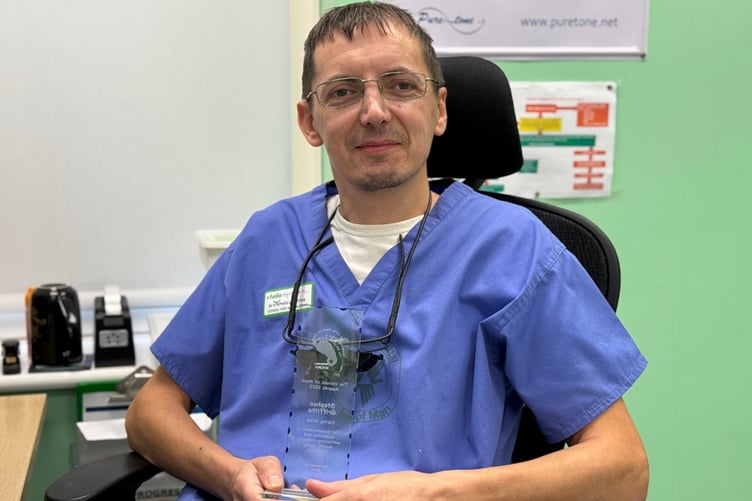 Dr Stephen Griffiths
