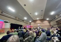 150 attend windfarm proposal meeting