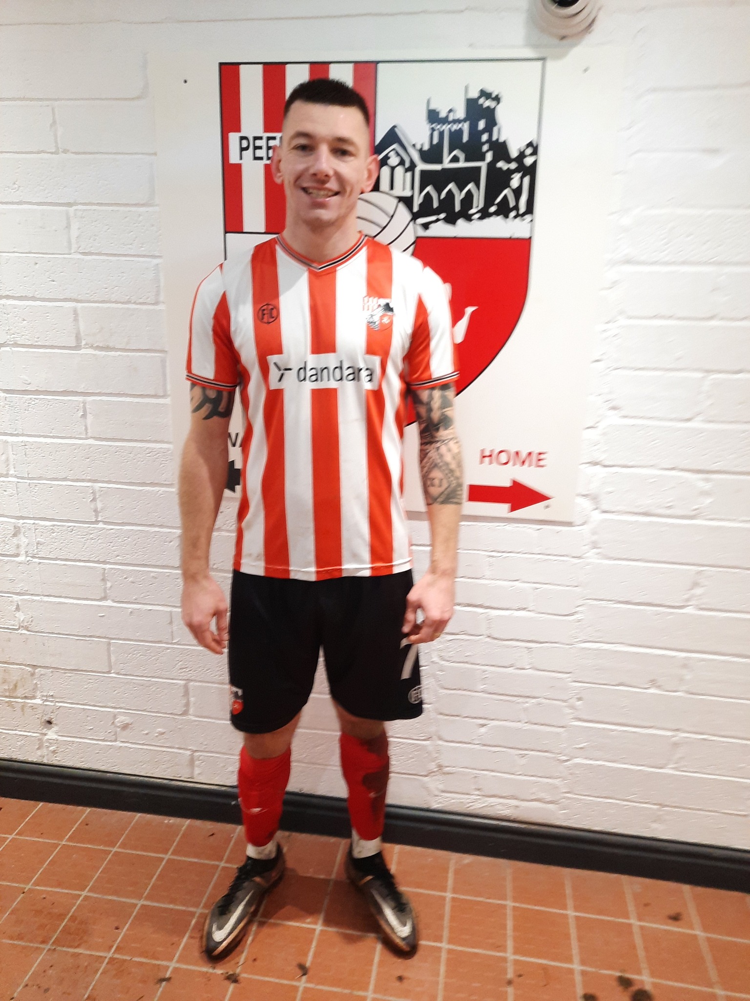 300 not out for Gale as Peel brush aside Corinthians in Premier League