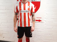 300 not out for Gale as Peel brush aside Corinthians in Premier League