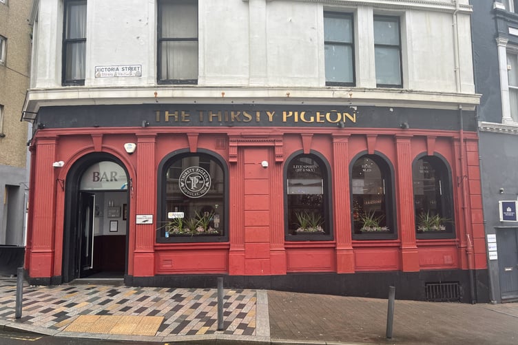 Thirsty Pigeon, Douglas