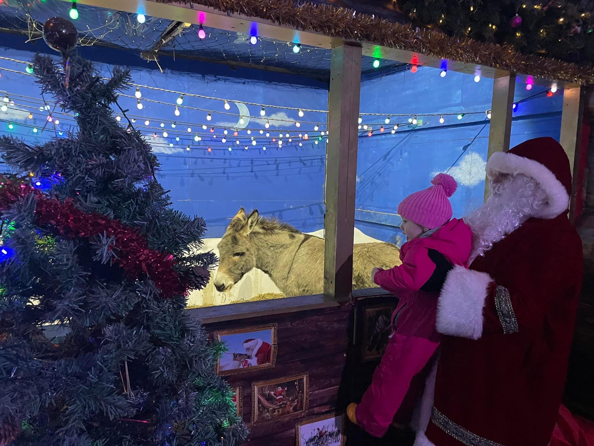 Santa and his elves to the rescue