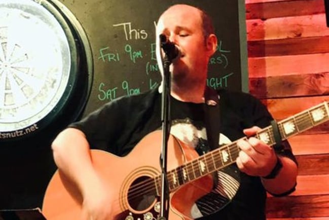Eoin Molyneux will be playing at The Riddler Under The Nest, Port Erin, on Friday