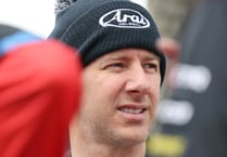 TT 2024: Ian Hutchinson re-signs with Padgett's Motorcycles