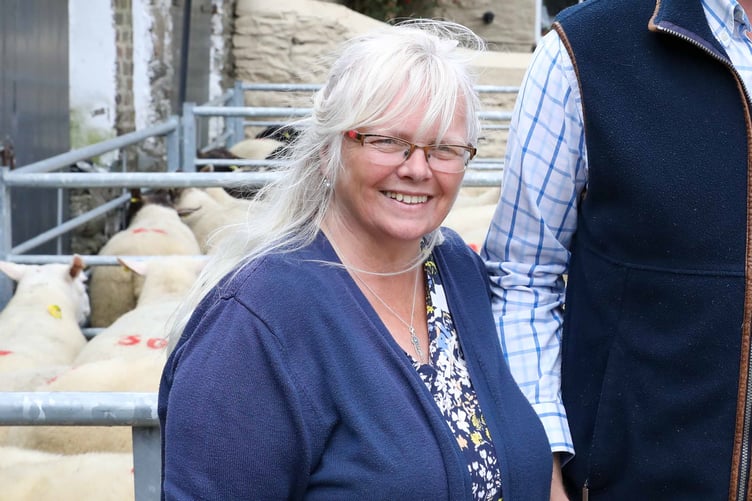 Carol Kermode, Caesar Kermode & Olivia Howland at Ballaglonney Cooilingel Annual Sheep Sale. Photo by Callum Staley (CJS Photography).