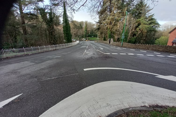Both the Jubilee Oak Tree roundabout and the Braddan Bridge roundabout are to be resurfaced with traffic congestion expected