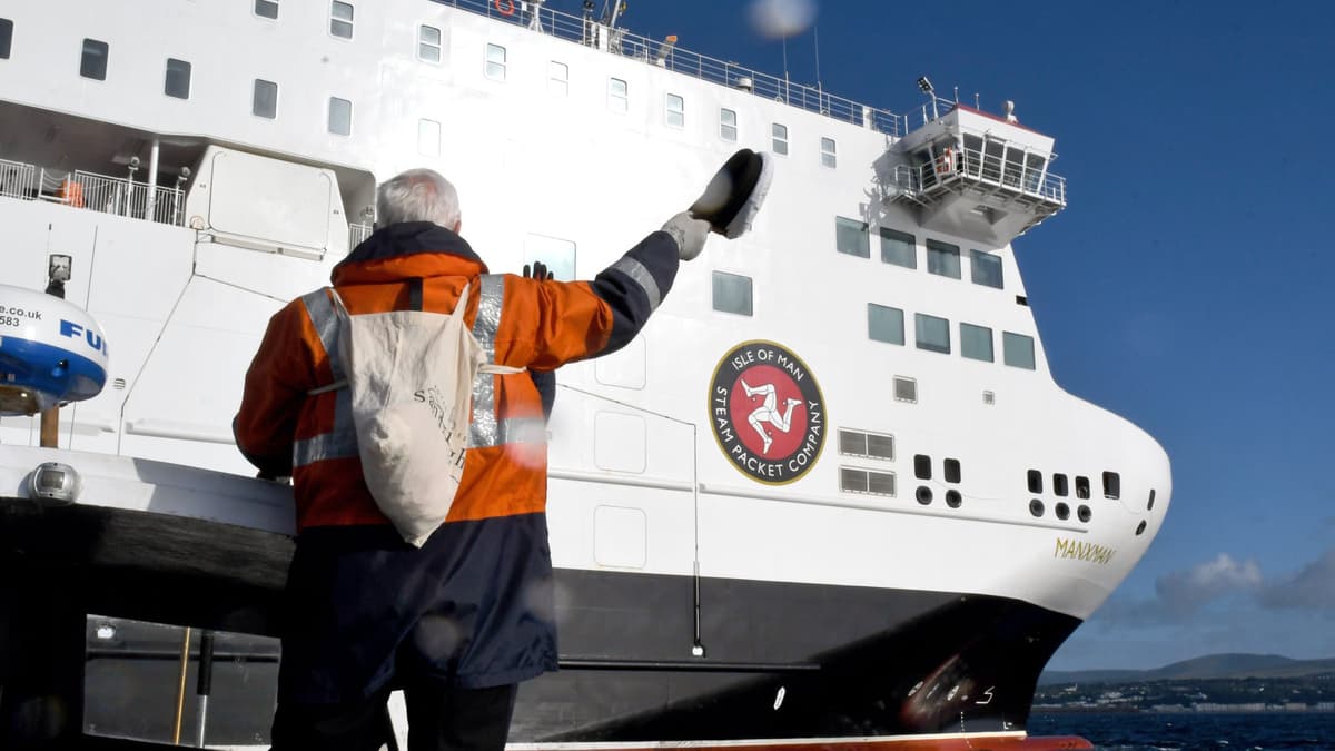 Treasury Minister Dr Alex Allinson confirms that final cost of Manxman