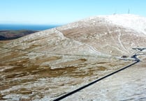 Key Isle of Man road still shut as staff 'work to clear snow'