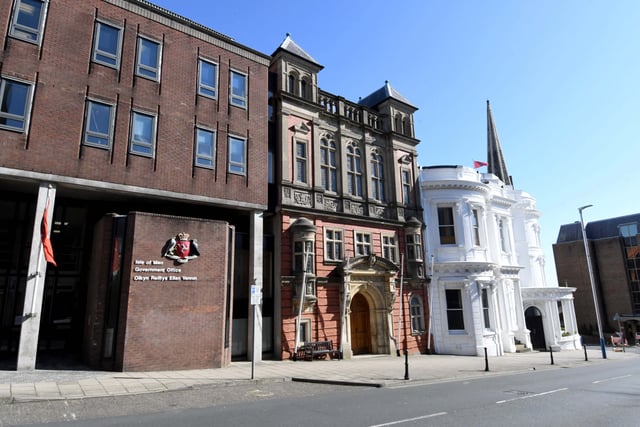Man worked in construction despite claiming £16k in incapacity benefit