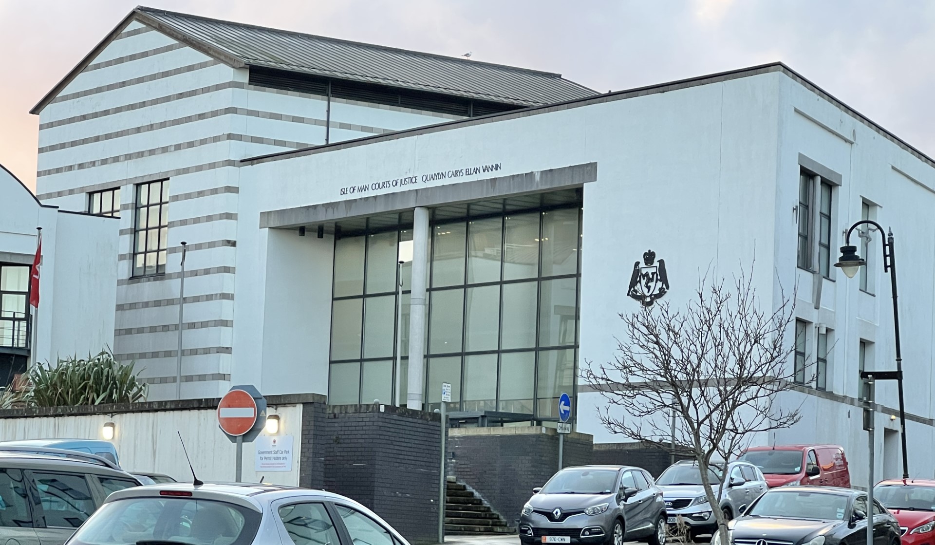 Woman fraudulently claimed benefits while working as a taxi driver