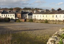 ‘Not possible’ to build new school on Douglas site, Government says