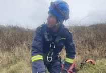 Isle of Man Coastguards heroically rescue Byron the dog from dangerous cliff edge 