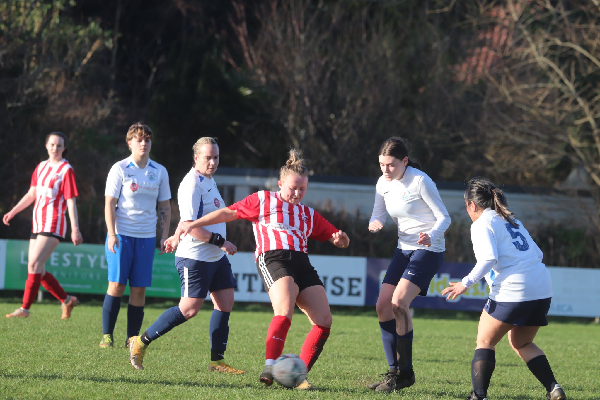 Costain takes centre stage as Peel move six points clear