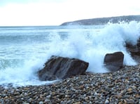 Met Office issue fresh 16-hour weather alert as strong winds continue