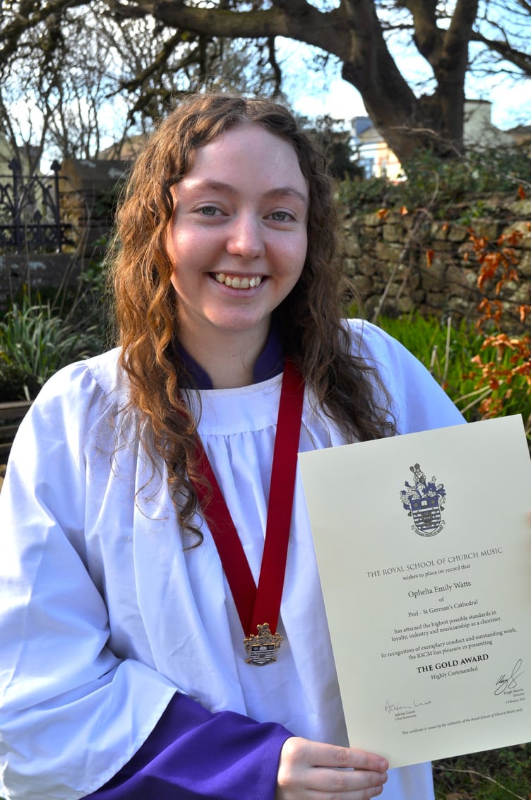 Manx chorister Ophelia Watts wins top singing award