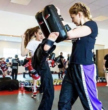 The women's kickboxing course will take place on Saturday, April 13