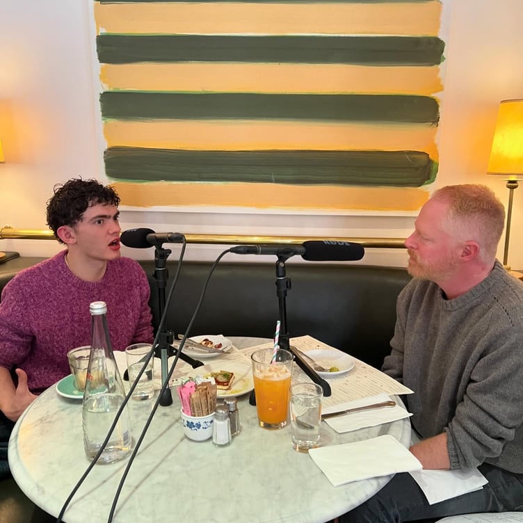 Joe Locke featured on American actor Jesse Tyler Ferguson's podcast 'Dinner's on Me'