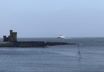 Watch as Manannan arrives into Douglas in choppy conditions