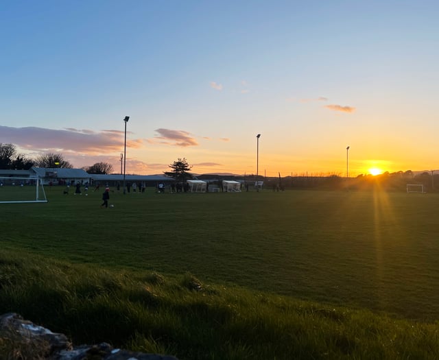 Castletown beat Malew to keep promotion hopes alive 