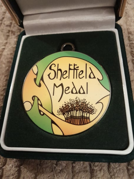 The new Sheffield Medal designed by Jenny Kissack will be awarded to the top young singer