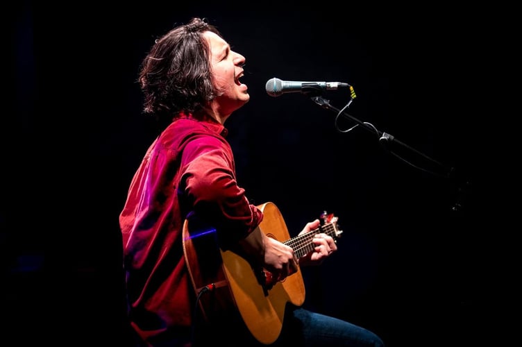 Davey Knowles playing at the Gaiety for music promoter Lenny Conroy's final gig