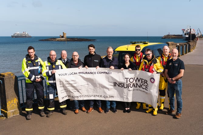 Oliver Cheshire with coastguard and RNLI representatives