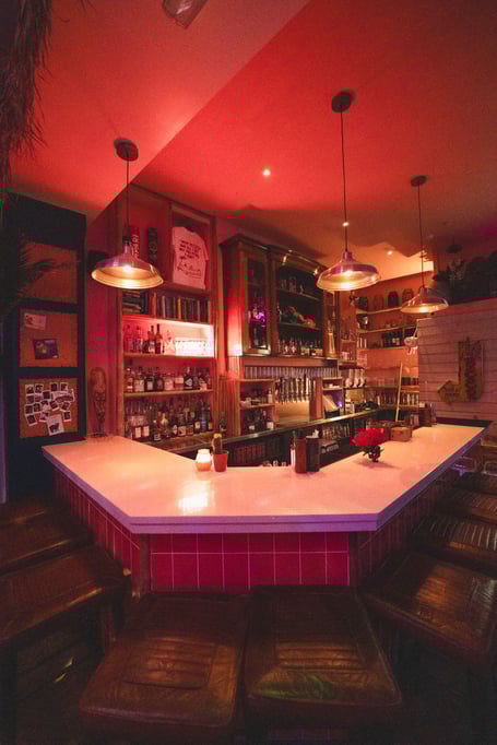 Kiki Lounge