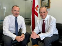 Chief Minister Alfred Cannan meets with senior figures in Jersey
