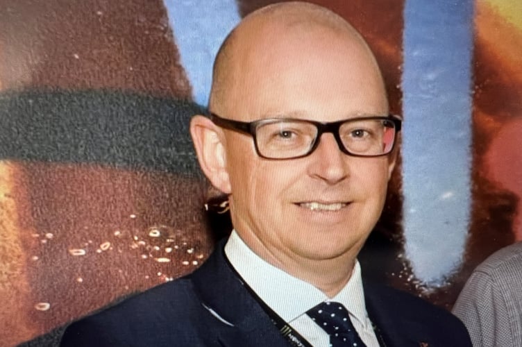 Mark Lewin