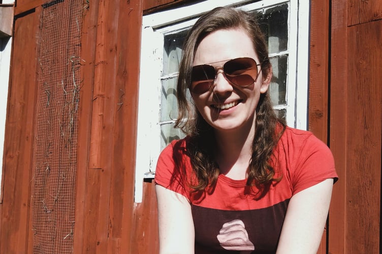 Swedish singer Hannah Lindqvist Kinrade is coming to the island to record an EP