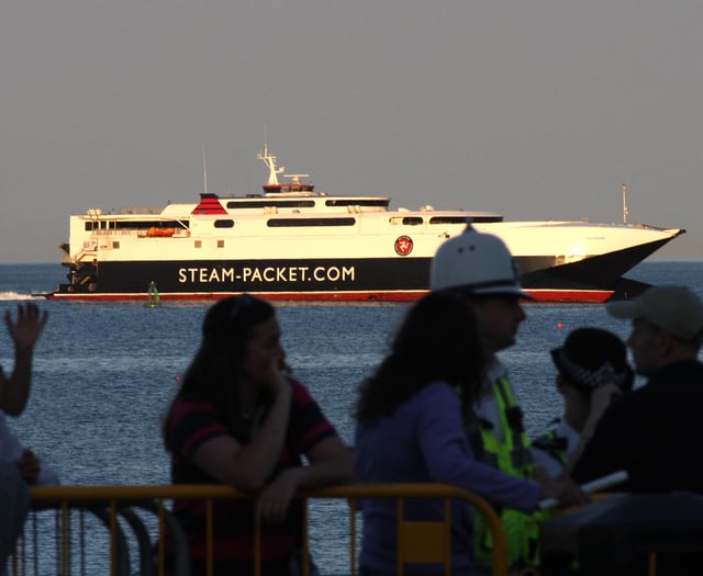 Manannan suffers over five hour delay due to poor weather forecast