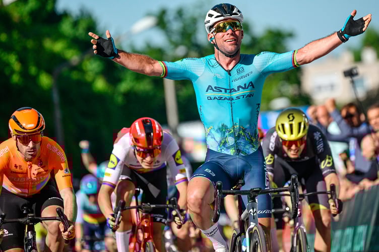 Mark Cavendish celebrates as he crosses the finish line to claim victory in the Tour of Hungary on Thursday afternoon, the 164th win of his career which confirms his status as the greatest male sprinter in the history of cycling (Photo: Sprint Cycling)