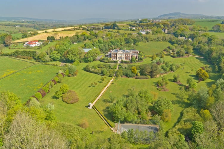 ballarioghyn