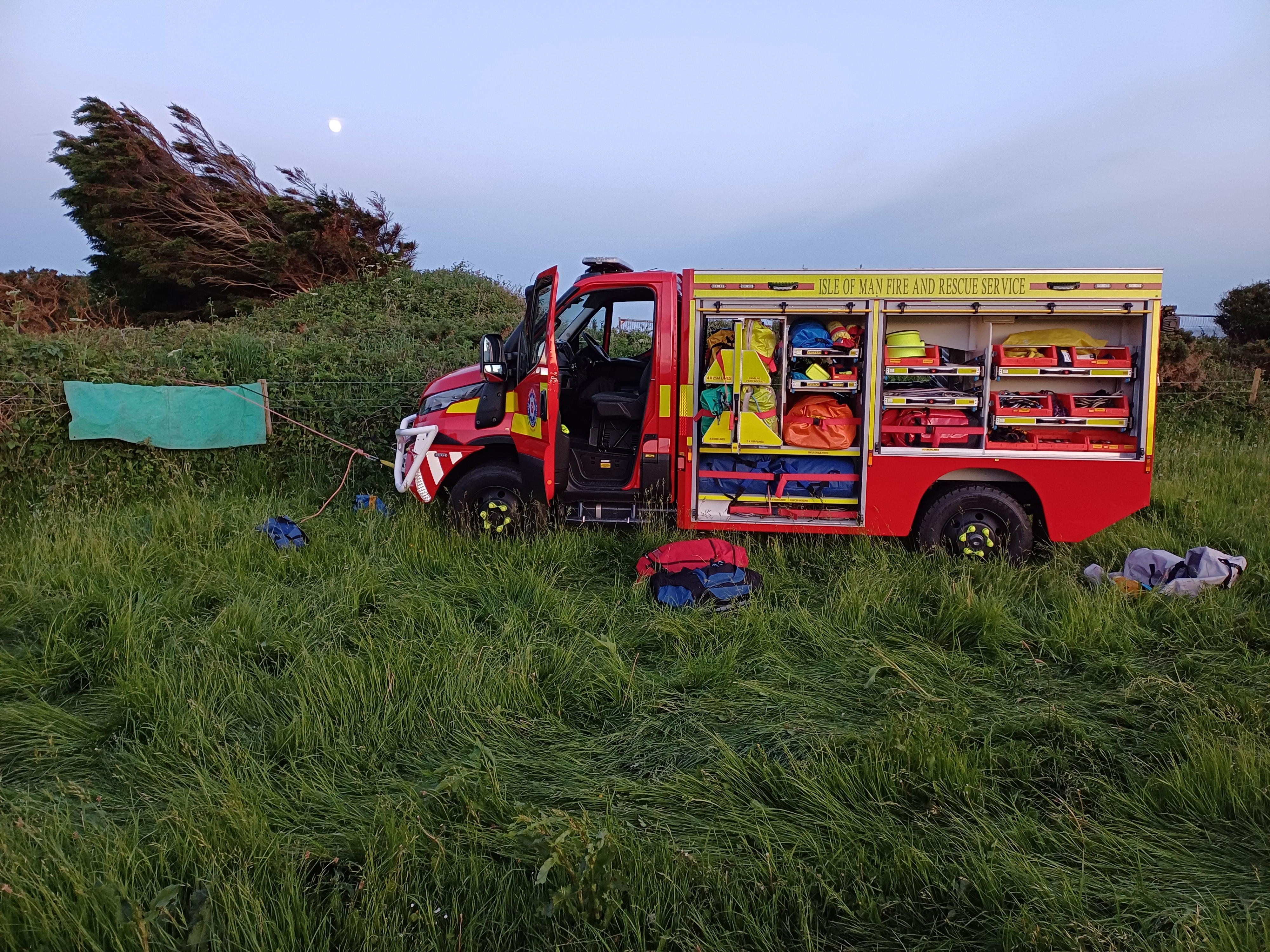 Young swimmers rescued from quarry in Castletown last night - Vimarsana News