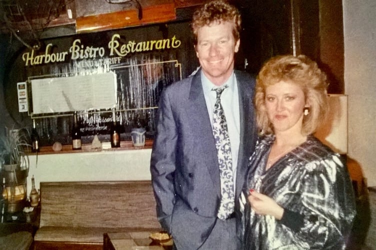 Linda Caulfield hanging out with comedian Jim Davidson
