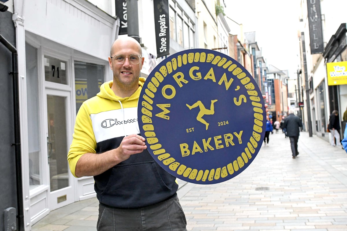 Manx bakery expands with opening of new pie shop
